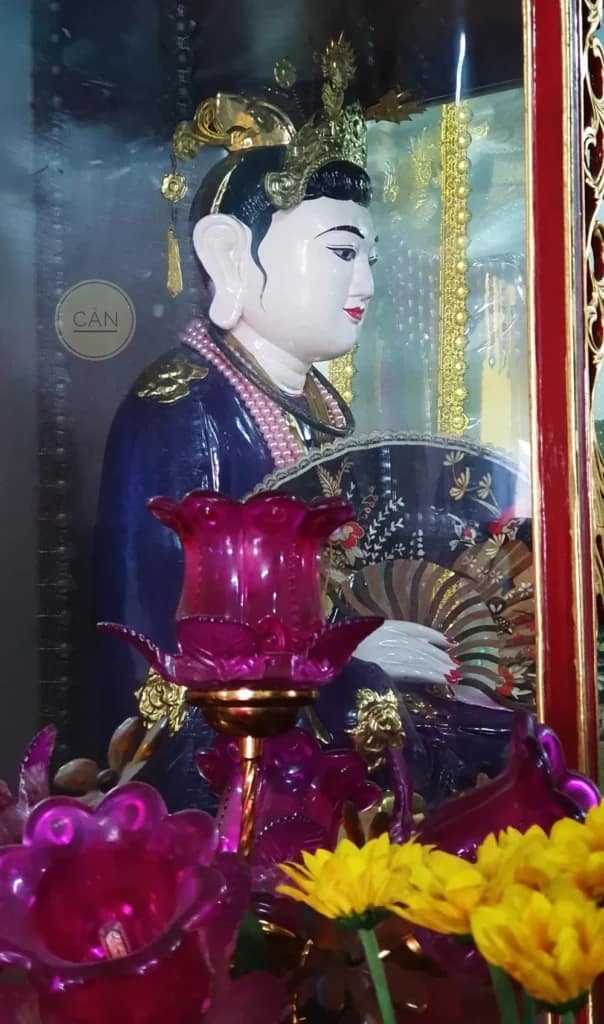 Chau Luc Cung.jpeg (581 kB) Chau_Luc_Cung