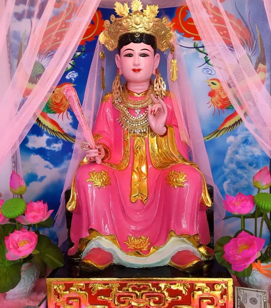 Co Chin - tuong tho.jpg (212 kB) Co_Chin_-_tuong_tho
