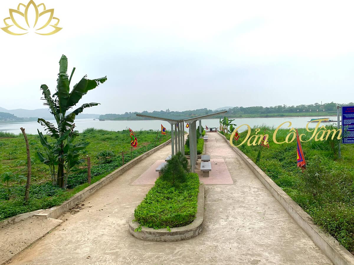 đền Bơ Bông