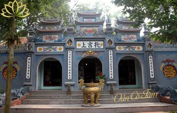 đền thờ đức thánh tản