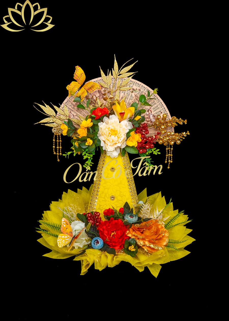 đi lễ quan triệu tường